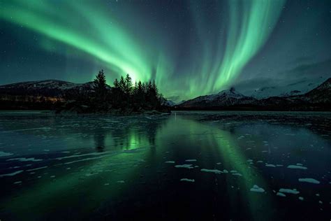 Northern Lights .